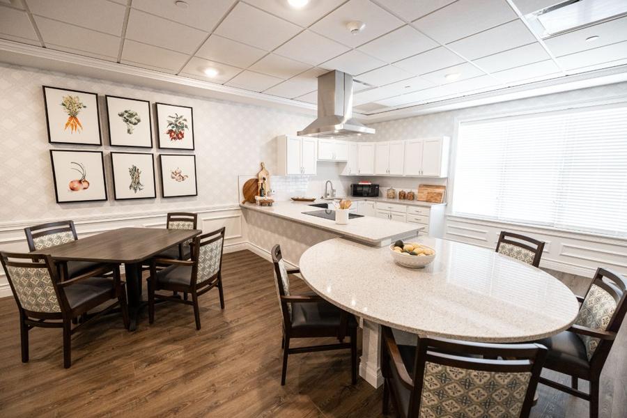 Vitalia Mentor, Mentor, OH - Independent Living, Assisted Living, Memory Care - Image 5